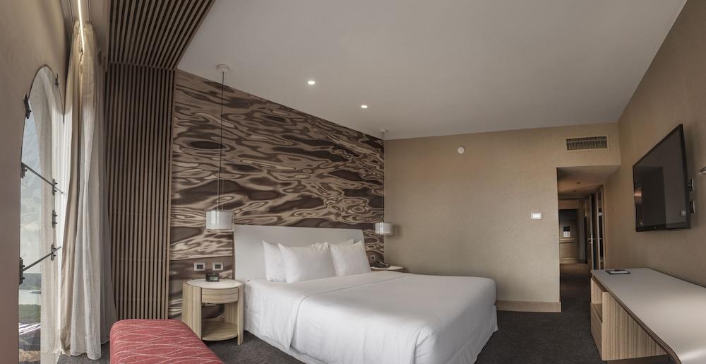 Doubletree By Hilton Iquitos Hotell Exteriör bild