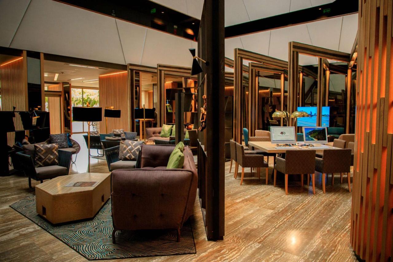 Doubletree By Hilton Iquitos Hotell Exteriör bild