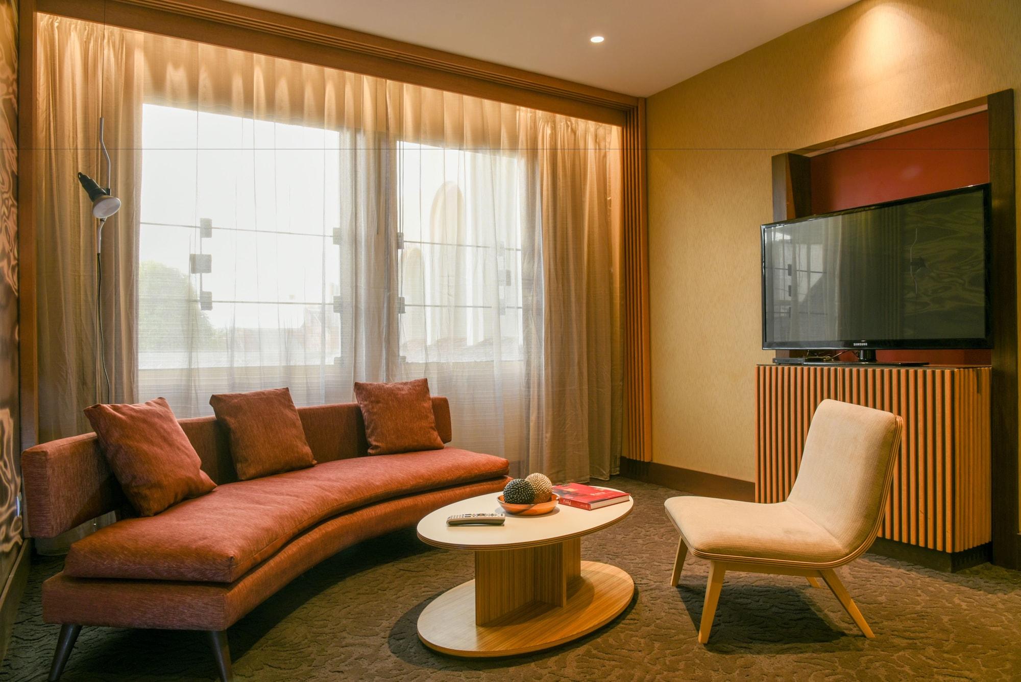 Doubletree By Hilton Iquitos Hotell Exteriör bild