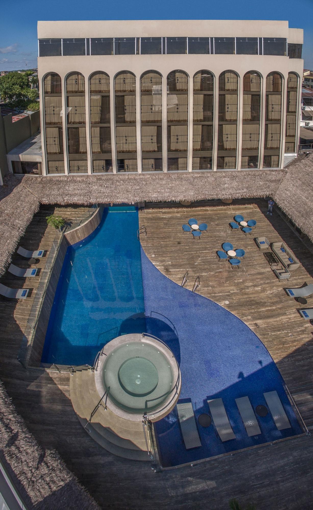 Doubletree By Hilton Iquitos Hotell Exteriör bild